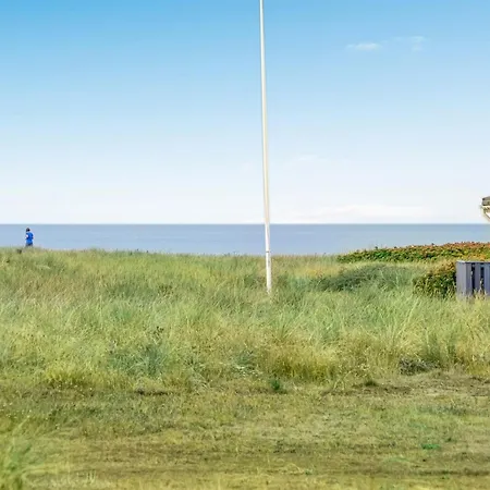 Gilbert - 96m From The Sea By Interhome *